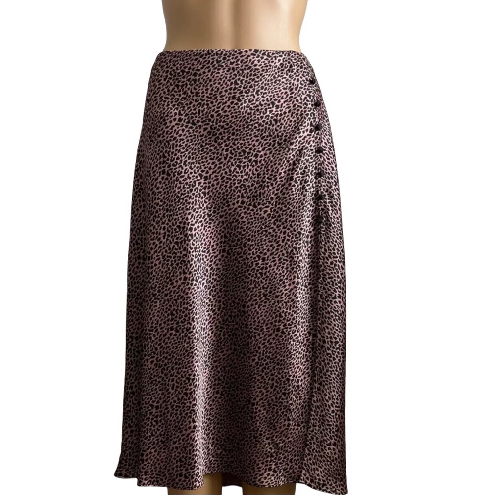 Victoria’s Secret Skirt Slit Satin Feel Side Button Midi Leopard Size 12 NWT - Picture 2 of 8